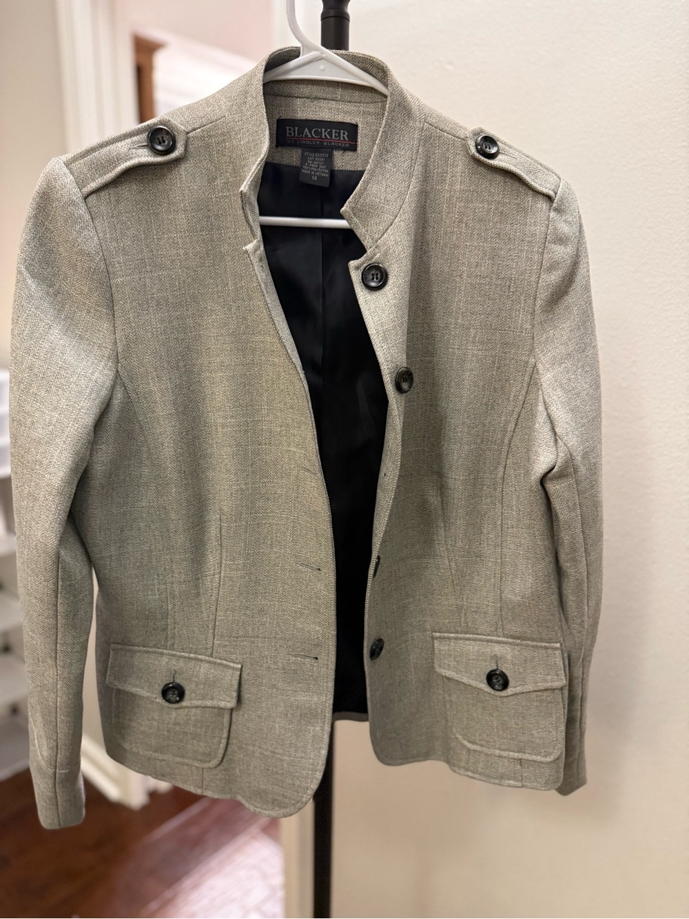 Blacker Women's Light Gray Military-Style Blazer
